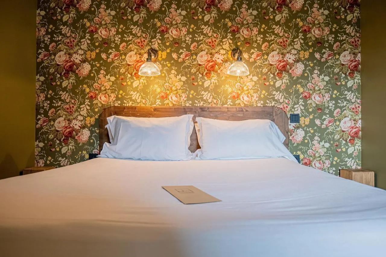 Hotel La maison rouge 3* Chambéry