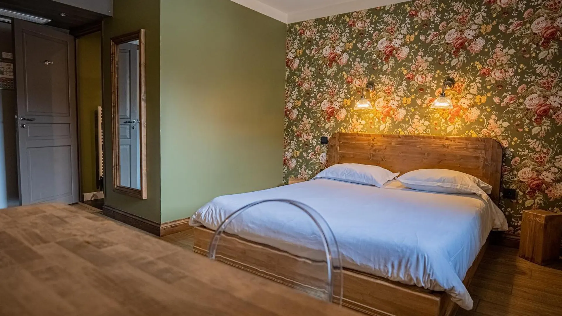 La Maison Rouge Chambery France